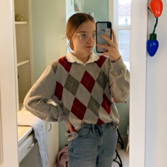Argyle Sweater - Picture 1 of 4